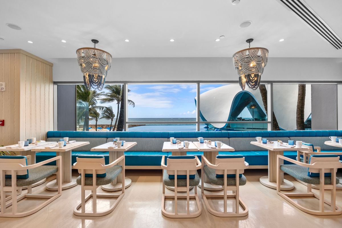AQA Restaurant indoors