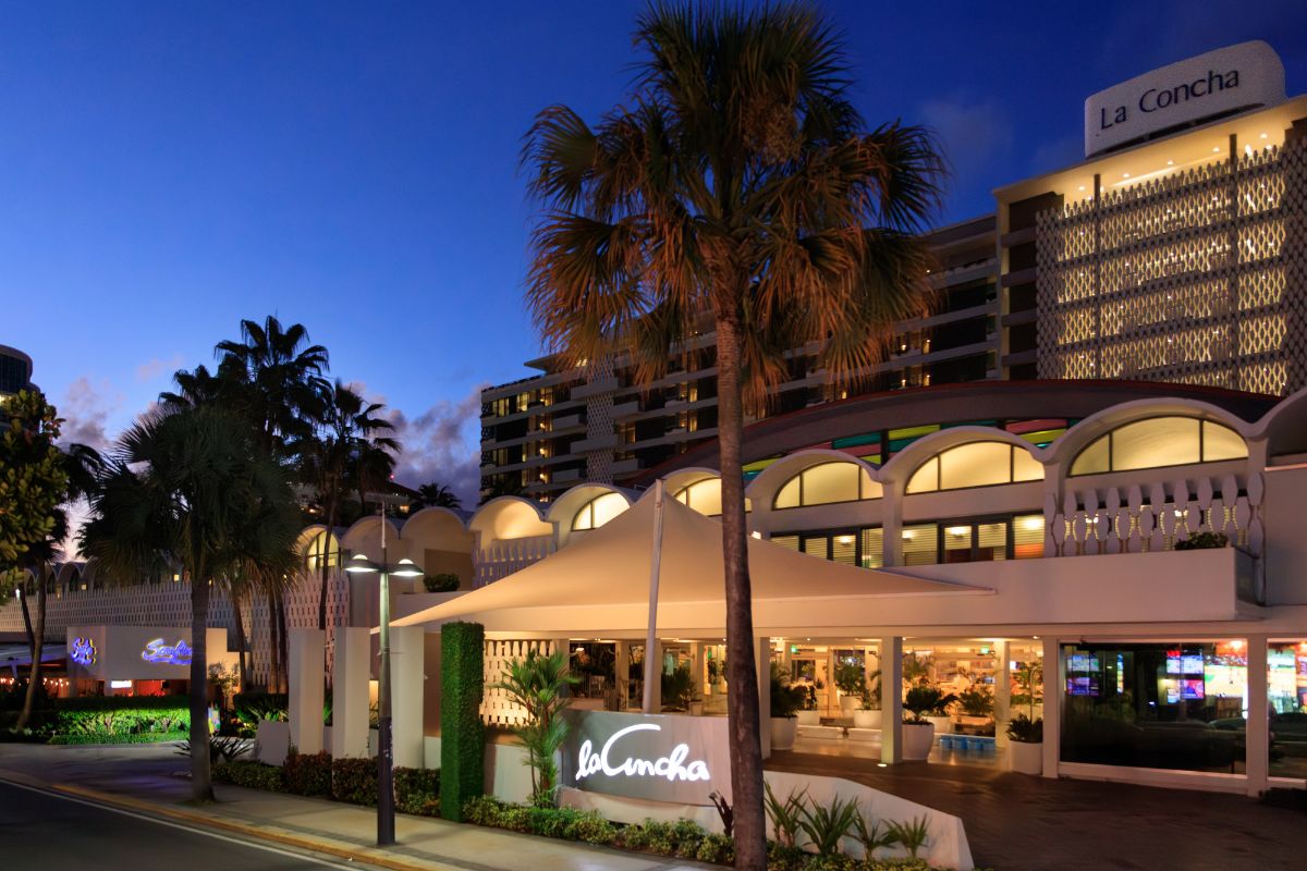Night view of Hotel 